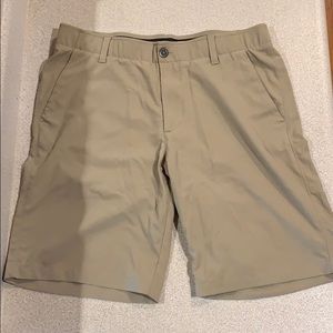 UnderArmour golf shorts